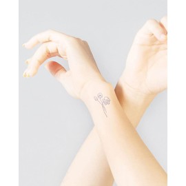 Inkbox Temporary Tattoos, Semi-Permanent Tattoo, One Premium Easy Long Lasting, Waterproof Temp Tattoo with For Now Ink - Lasts 1-2 Weeks, Pop of Color, 2 x 2 in