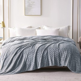 Whale Flotilla Flannel Fleece Double Size Blanket for Bed, 150x200 CM, Soft Fluffy Velvet Bed Blanket with Decorative Chevron Pattern for All Season, Warm and Lightweight, Silver Grey
