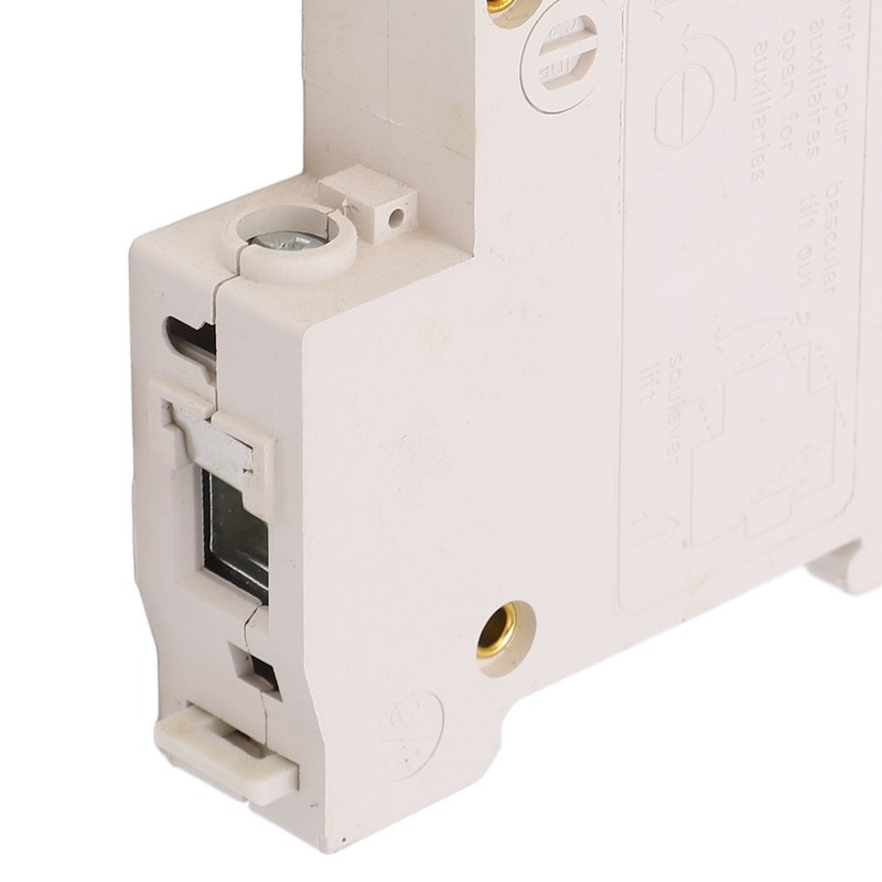 Miniature Circuit Breaker 63A 4500A Breaking Capacity Current Protection Device