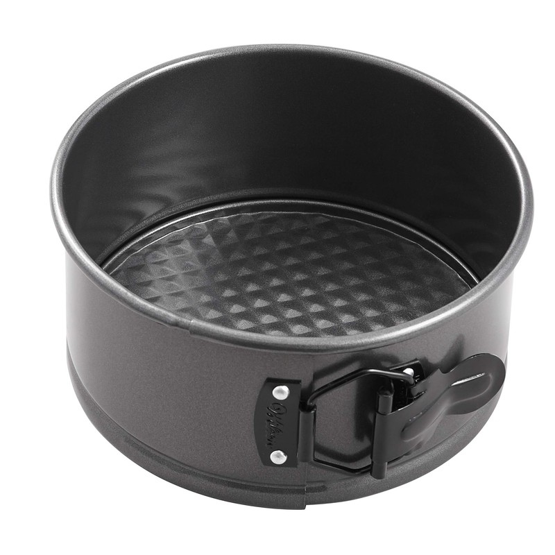 Wilton Excelle Elite Springform Pan, Sturdy Non-Stick and Scratch-Resistant Springform