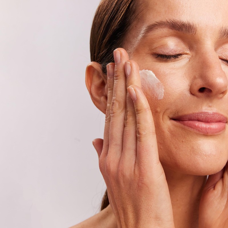 DAYTOX Niacinamide Fluid - Fluid with 5% Niacinamide and SPF