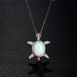 VIKI LYNN Opal Meeresschildkröte Halskette 925 Sterling Silber und künstlicher Opal Geschenk fuer Frauen Mädchen