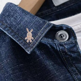 Cute Animal Rabbit Brooch Pin for Women Girls gold plated crystal teen cartoon bunny rhinestone fashion brooch lapel pin dress accessories holiday Easter jewelry gift for daughter Nice pet lover,