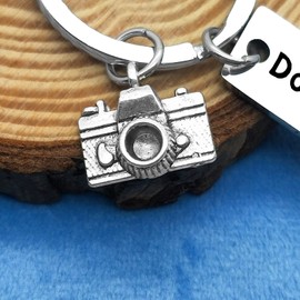 Dabihu Photographer Gift Camera Lovers Keychain Don't Lose Your Focus Keyring Christmas Graduation Birthday Gifts for Photography Inspirational Gift for Photo Lovers Photo Club Gift Camera Encouragement Gift