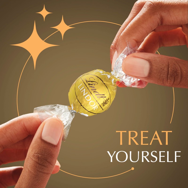 Lindt LINDOR Assorted Chocolate Candy Truffles Gift Box, 8.4 oz.