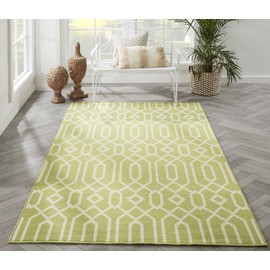 Momeni Rugs , Baja Collection Contemporary Indoor & Outdoor Area Rug, Easy to Clean, UV protected & Fade Resistant, 5'3" x 7'6", Green