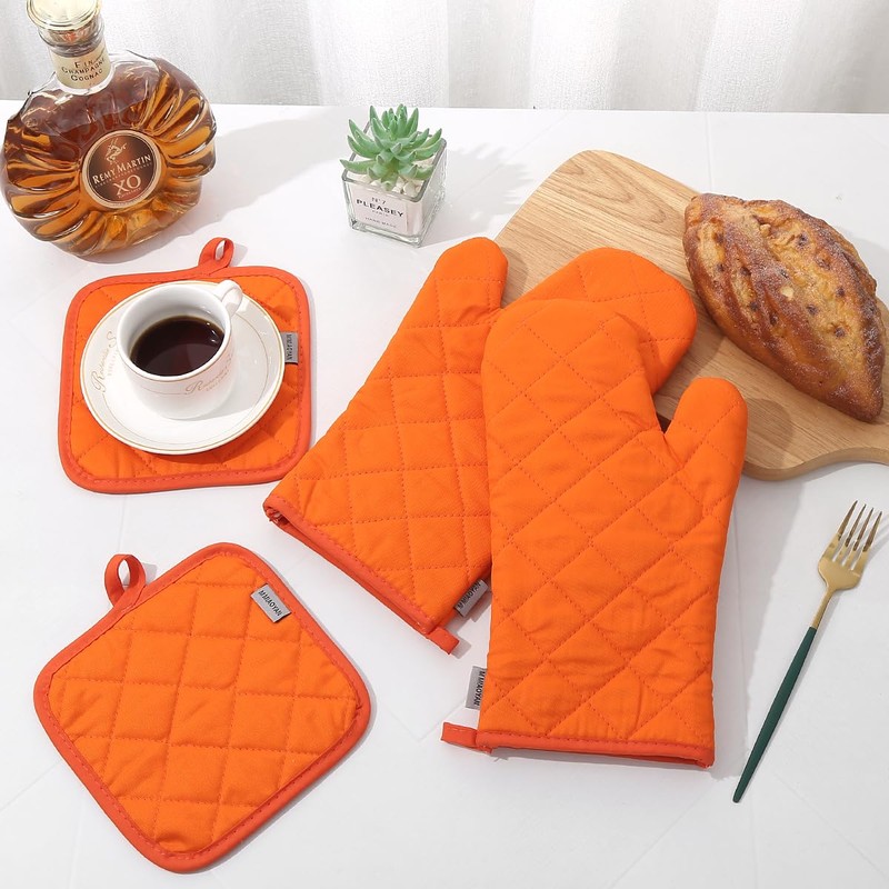 Oven Mitts and Pot Holders 4 pcs Set,High Heat Resistant