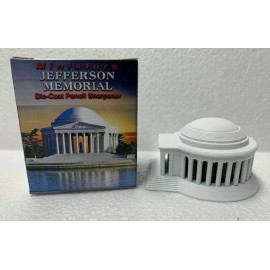 JEFFERSON MEMORIAL WHITE DIE CAST METAL COLLECTIBLE PENCIL SHARPENER NEW