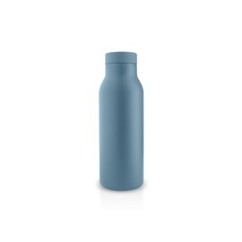 EVA SOLO Urban Insulated Flask 0.5 L Dusty Blue Insulated Bottle with Practical Click Lid Double-Walled Insulated Cup Suitable for Hot and Cold Drinks Danish Design Dusty Blue