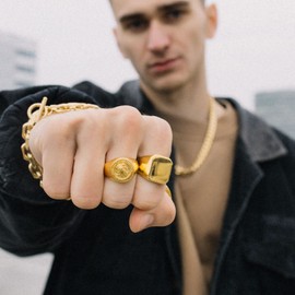 GoldChic Jewelry Gold Signet Rings For Teenage boys, Stainless Steel Pinky Ring For Rapper Size N½