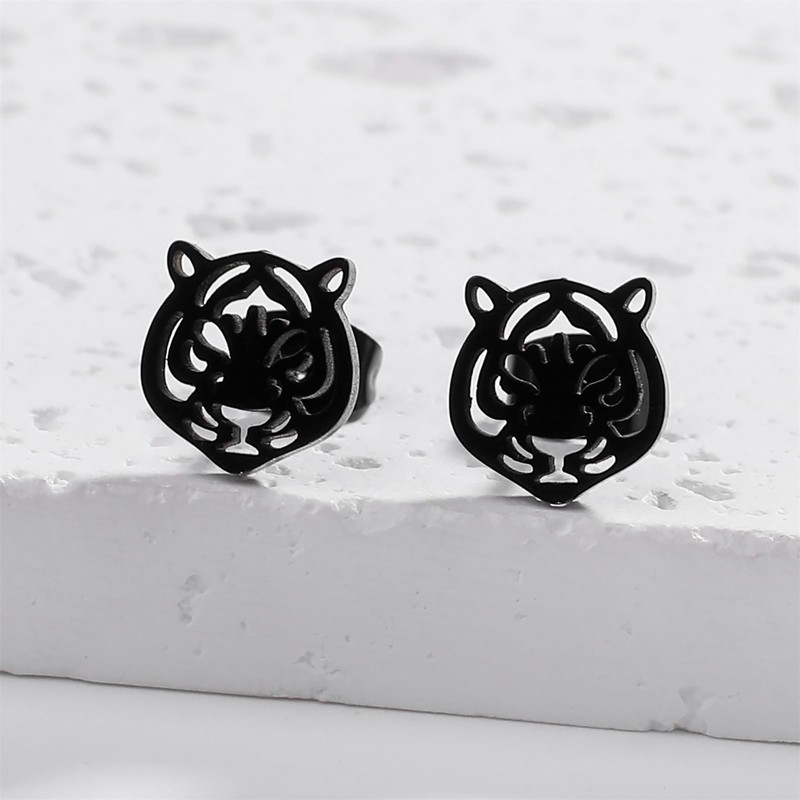 WCRAZYE Stainless Steel Animal Stud Earrings for Women Teen Girls