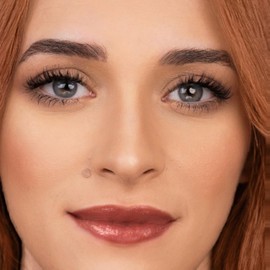 Gazelle Luxury Hot Habit Natural Lash Clusters 10mm Handmade Korean Silk PBT Wispy Eyelash Clusters for Natural Definition Lightweight and Long Lasting