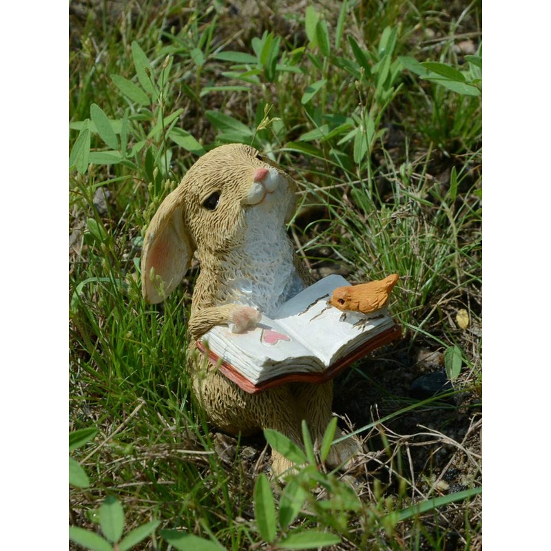 Gemmia Miniature Book Lover Figurine Self-Motivated Reading Squirrel