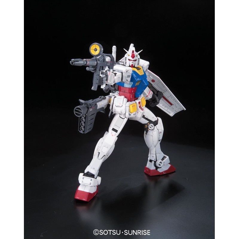 RG Mobile Suit Gundam RX-78-2 Gundam 1/144 Scale Color Coded
