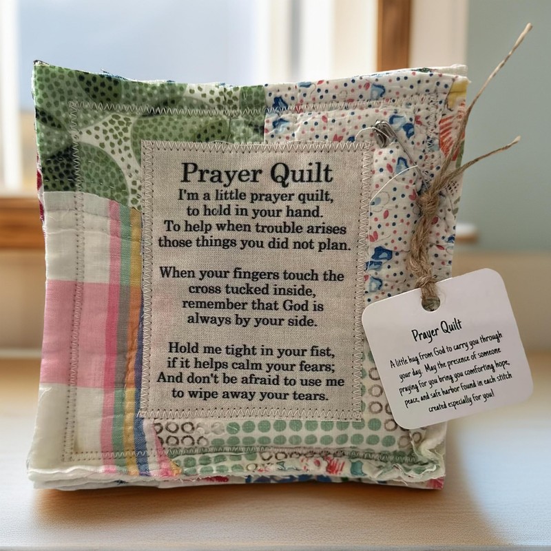 BetLight 2PCS Mini Prayer Quilt with Cross Inside, Inspirational Patchwork