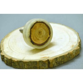 ARTISNO Wooden Door Knobs Resin Vintage Shabby Chic Interior Furniture Cabinet Drawer Knobs, Set of 6 (Off White)