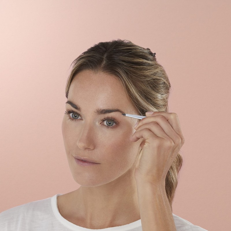 ZWILLING slanted tweezers for precise eyebrow hair removal, polished stainless