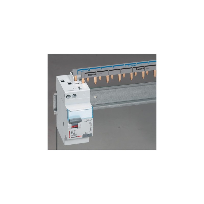 Interrupteur Différenciel DX3 - ac, mono-230v, 40a, 30ma, haut