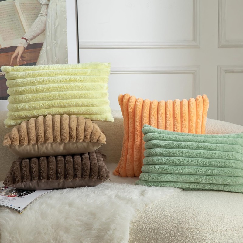 Mandioo Pack of 2 Decorative Throw Pillow Covers Faux Fur