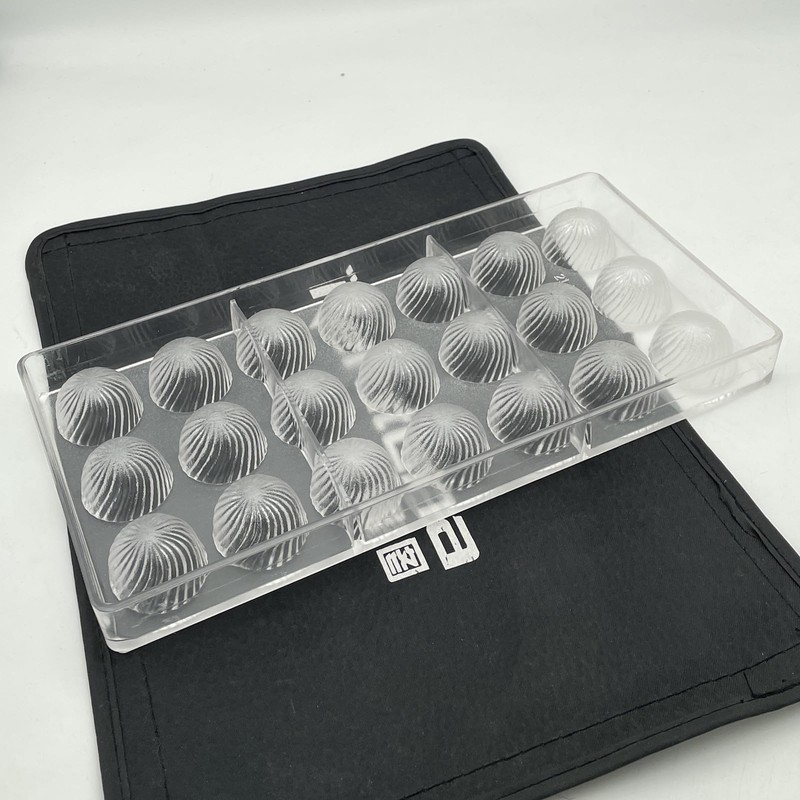 Polycarbonate 21 Cups Chocolate Bomb Mold Spiral Bullet Chocolate Bon