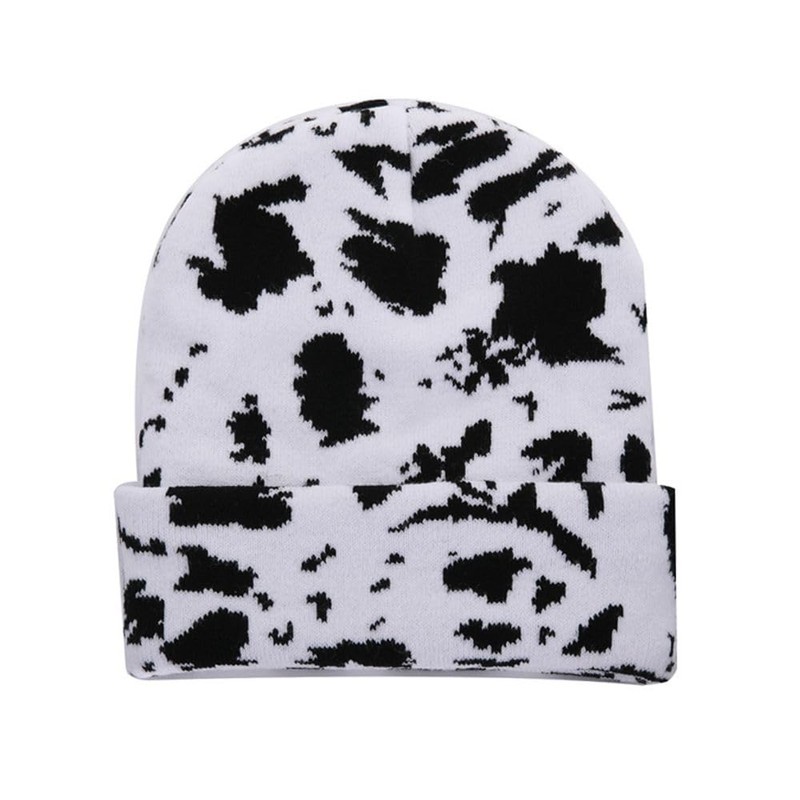 CHUYIX Women's Men's Winter Hats Cow Print Checked 1 Piece