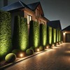 Luminea LED Außenleuchten Solar: 2er-Set Solar-LED-Gartenstrahler, PIR-Sensor, 1.300 lm, 2x
