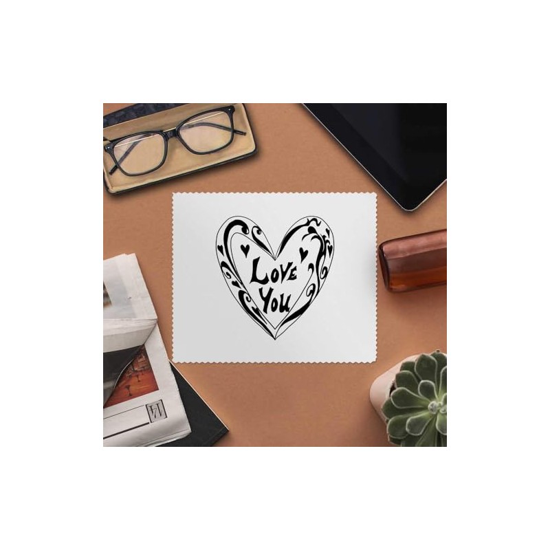 2 x 'Love Heart' Microfibre Lens/Glasses Cleaning Cloths (LC00031359)