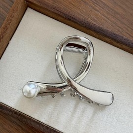 Briskyjp Hair Clip, 3.1 inches (8 cm), Firmly Curled, Metal Clip, Hair Accessory, Simple, Women's, Banana Clip, For Adults, Korean Style, Cute, Hair Ornament, Lightweight, Metallic Pearl Silver