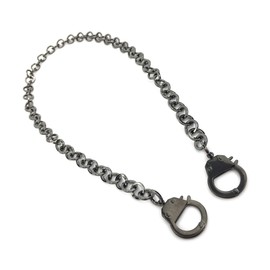 Succuba Stainless Steel Handcuff Choker Necklace Chain Pendant Choker Collar Necklace for Women and Men from 16 to 24 Inches with Box (20 Inches, B)