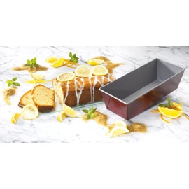 Dr. Oetker Kastenform 30 cm, Backform aus Stahl, Königskuchenform mit zweifarbiger Antihaftbeschichtung (Farbe: grau/rot), Menge: 1 Stück