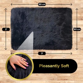 LAMBZY Faux Sheepskin Super Soft Hypoallergenic Rectangular Area Rug Plush Fur, Luxury Shaggy Silky Plush Carpet for Bedrooms Rugs Living Room Kids Rooms Sofa Floor Rugs (2'x3',60x90 cm,Black)