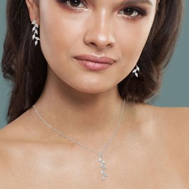 KONFEN Women's Jewellery Sets, Leaves Shape Pendant Necklace and Earring Set with Cubic Zirconia, Necklaces Adjustable Length and Earrings with Sheaf of Wheat Shape Gifts for Girls, Silver