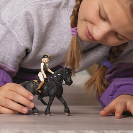 SCHLEICH Horse Club Tori & Princess 42640 Movable Girl Figure with Horse, Saddle, Bridle & Saddle Cover, Detailed Horse Play Set, Gift for Kids, Toy from 5 Years, 8 Pieces
