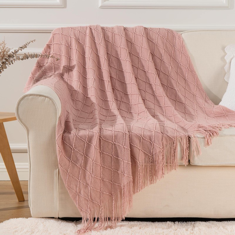 BATTILO HOME Pink Throw Blanket Diamond Pattern Indoor Outdoor Knitted
