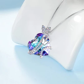 TREE NEST Collar con Colgante de Corazón para Mujer, Collar de Mariposa, Collares con Colgante de Ajustable, Joyería de Cristal de Amor Eterno, Collares de Cristal Joyería para Mujeres, Regalos de Joyería de Boda de Aniversario