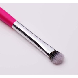 PEACHES AND CREAM PC33 FLAT EYESHADOW BRUSH, PEACHES & CREAM