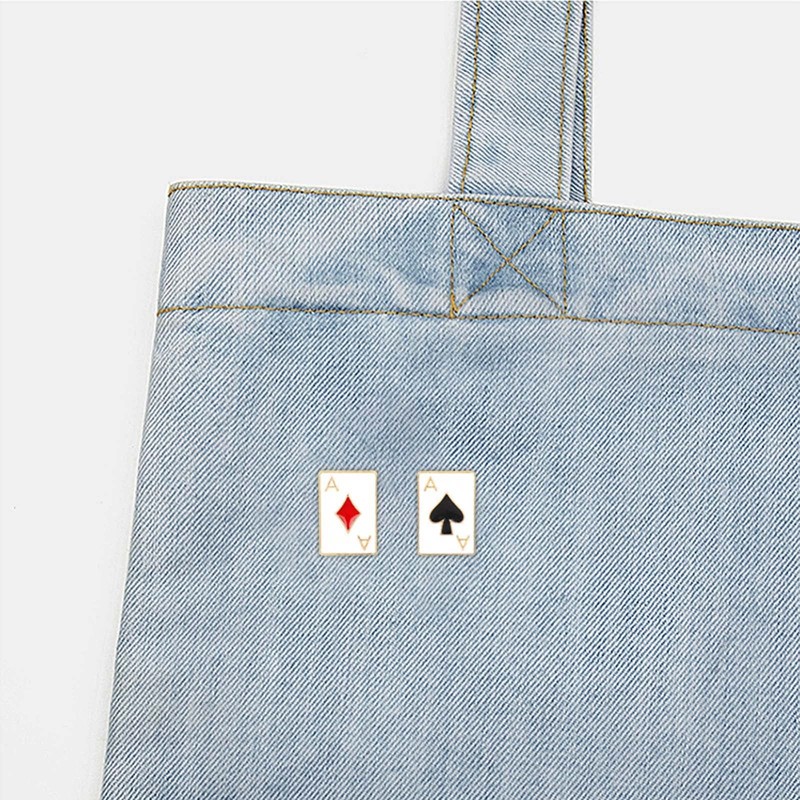 VEINTI+1 Poker Pins Enamel Brooch Set Abstractionist Royal Flush Queen
