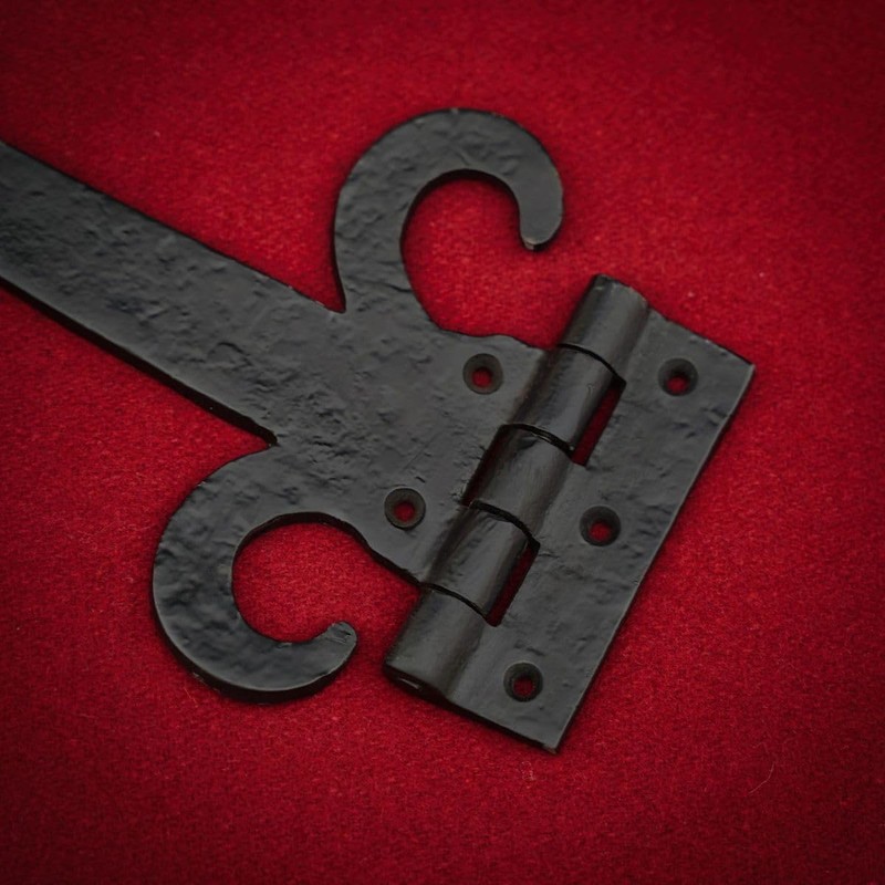 SaKeGa Heavy Duty Strap Hinge for Gates and Doors Decorative