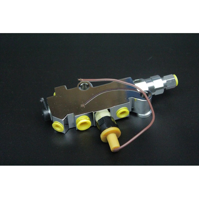 Rodspeedracing GM Proportioning Valve Kit Brake Lines Mounting Bracket Disc