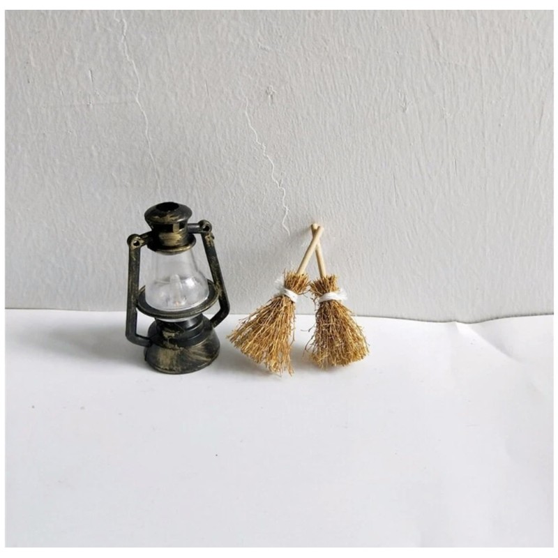 5 Pcs Brown Mini Witches Broomstick Broom Halloween Straw Craft