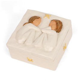 VToALARD Friendship Keepsake Box Best Friend Birthday Gifts for Women Friendship Gifts for Women Friendships Jewelry Keepsake Boxes Sculpted Hand-Painted Keepsake Box for Friends Woman
