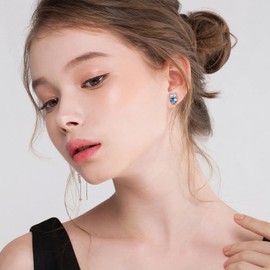 Cat Earrings for Women 925 Sterling Silver Cat Gifts for Girls Stud Earrings with Blue Crystal Cute Animal Jewellery for Kids