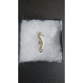 Seahorse brooch pin made in pewter, Handmade in Scotland by SJH Designs