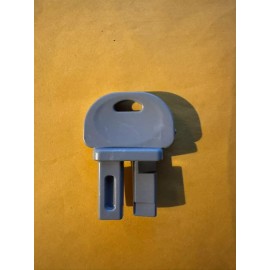 E-Z Klean EZ Klean Rat Bait Station Replacement Key with 4 Metal Rods (1 Key) FBS1078