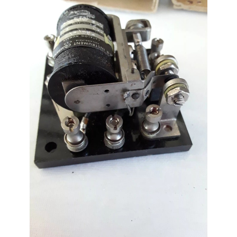 H-B Instrument Vtg NEW H-B INSTRUMENT RELAYS 110 VAC 2