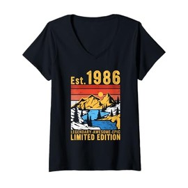 Womens Est Vintage 1986 Funny 40th Birthday Gift 40 Years Old Retro V-Neck T-Shirt