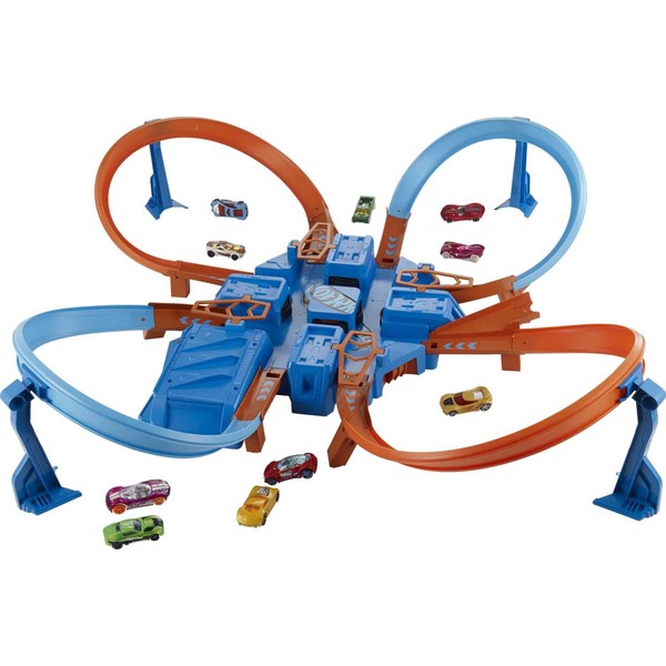 Ultimate Hot Wheels Crashing Action with the Criss Cross Crash Track Set!