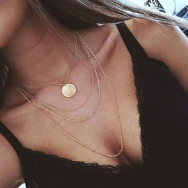 TseenYi Boho Layered Coin Necklace Gold Disc Pendant Necklace Choker Vintage Multi Layer Necklace Jewelry for Women and Girls
