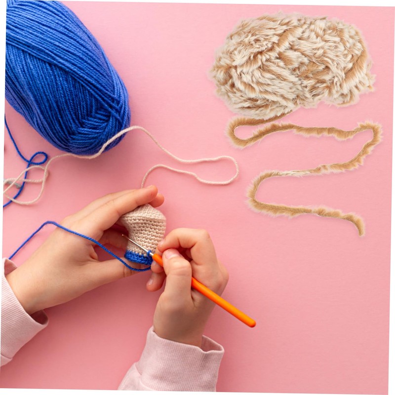 OHPHCALL 1 Roll Replaceable Polyester Crochet Yarn Comfortable and Supple