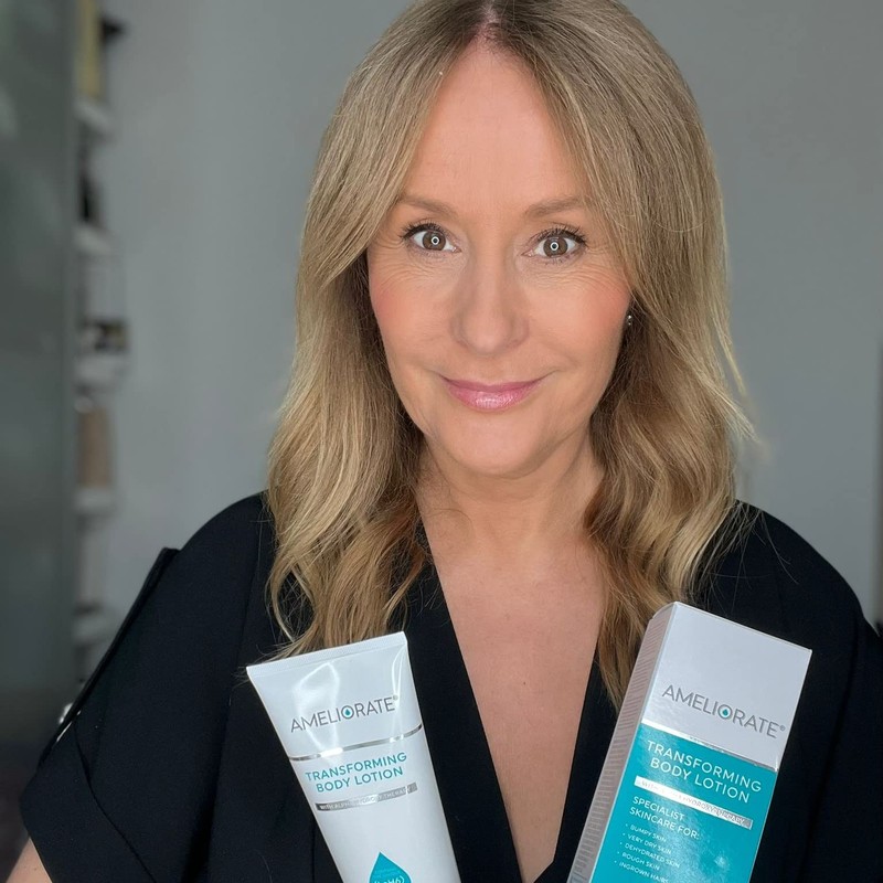 AMELIORATE Transforming Body Lotion Fragrance Free 200 ml (Packaging May